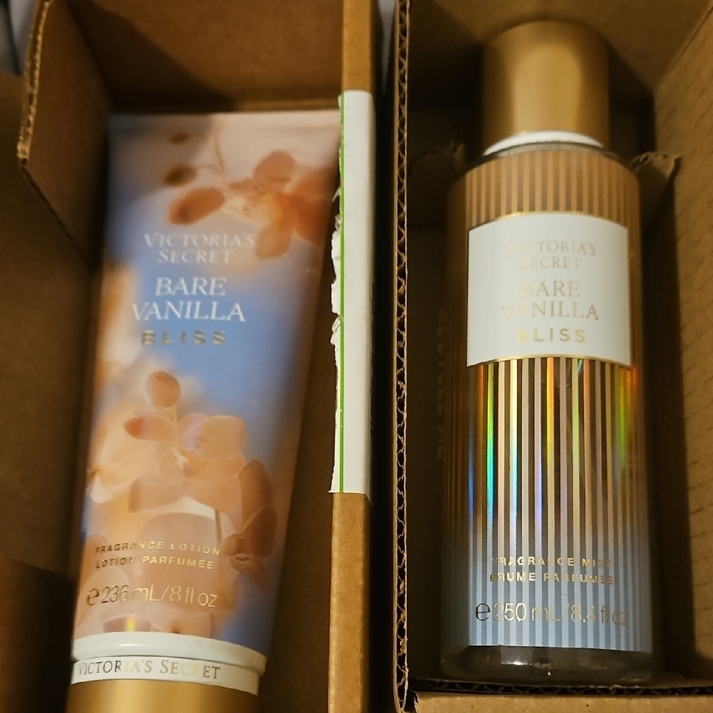 Victoria's Secret Gold and Cream Moisturizer and Body Oil